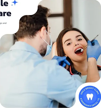Ilustrasi pemeriksaan gigi dalam suasana klinik